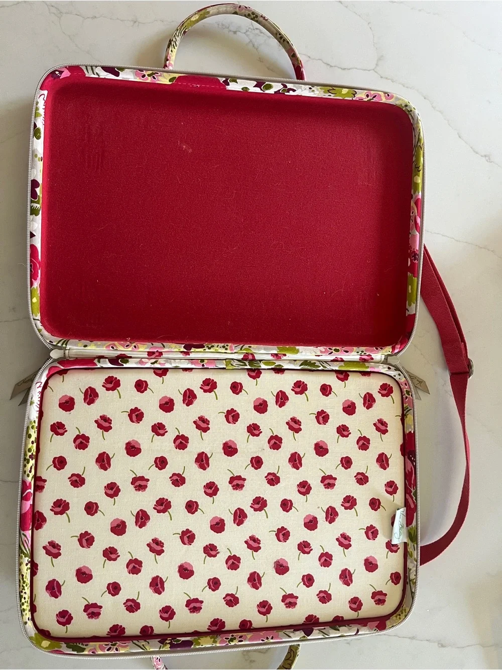 Vera Bradley Retired Print Hard Laptop Case | Make Me Blush | Summer 2010